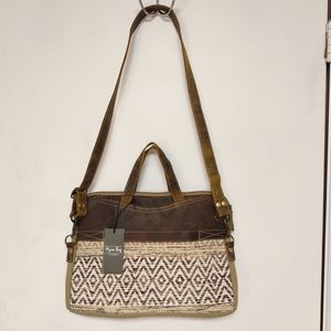 Myra Messenger Bag